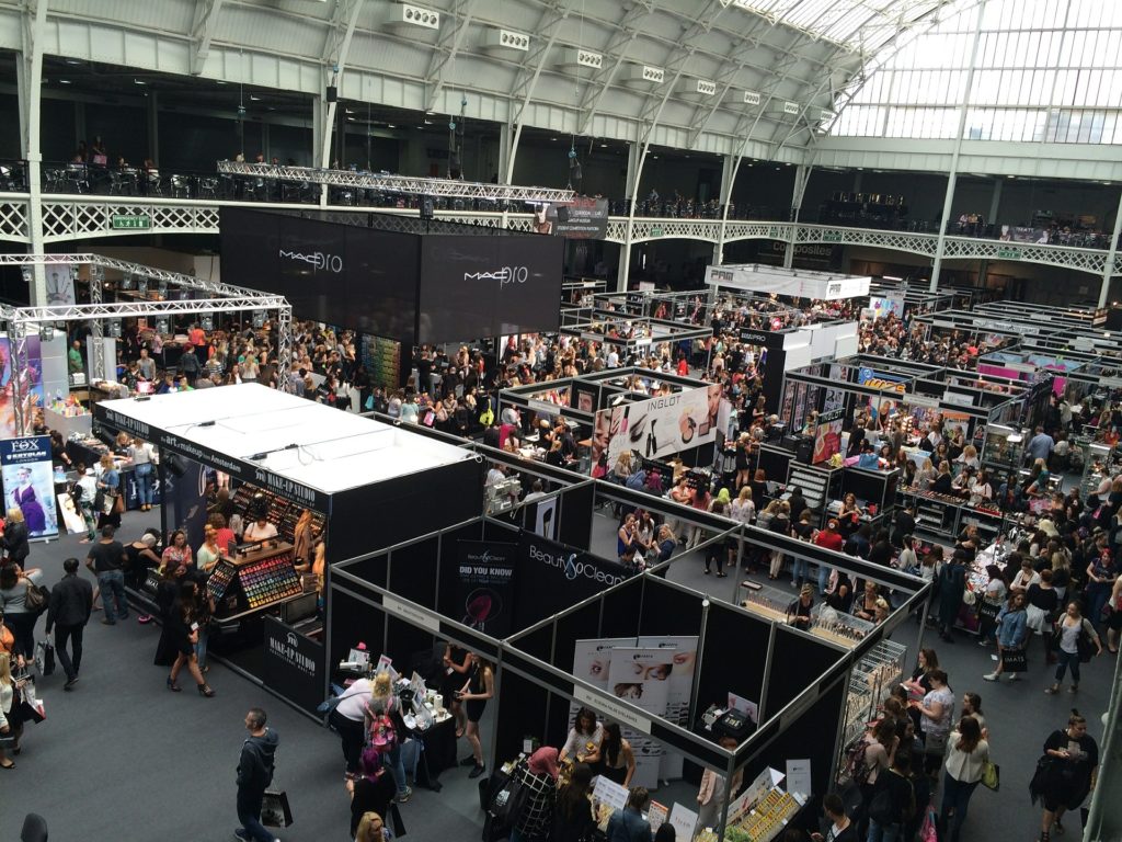 Why You Should Attend Industry Conferences